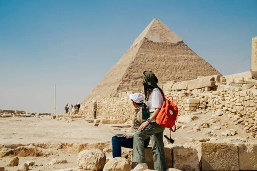 Honeymoon Tour to Pyramids of Giza