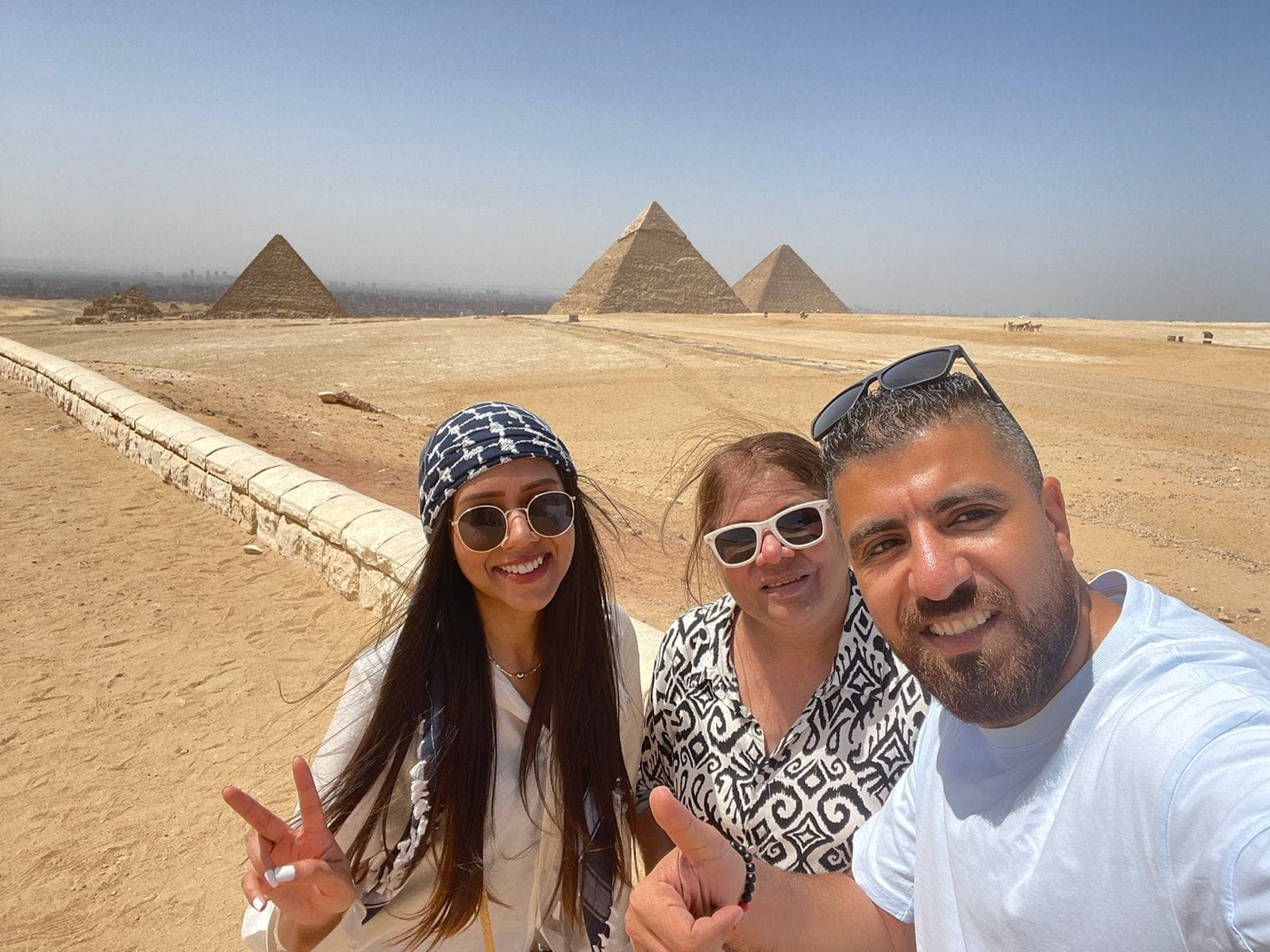 pyramids-of-giza