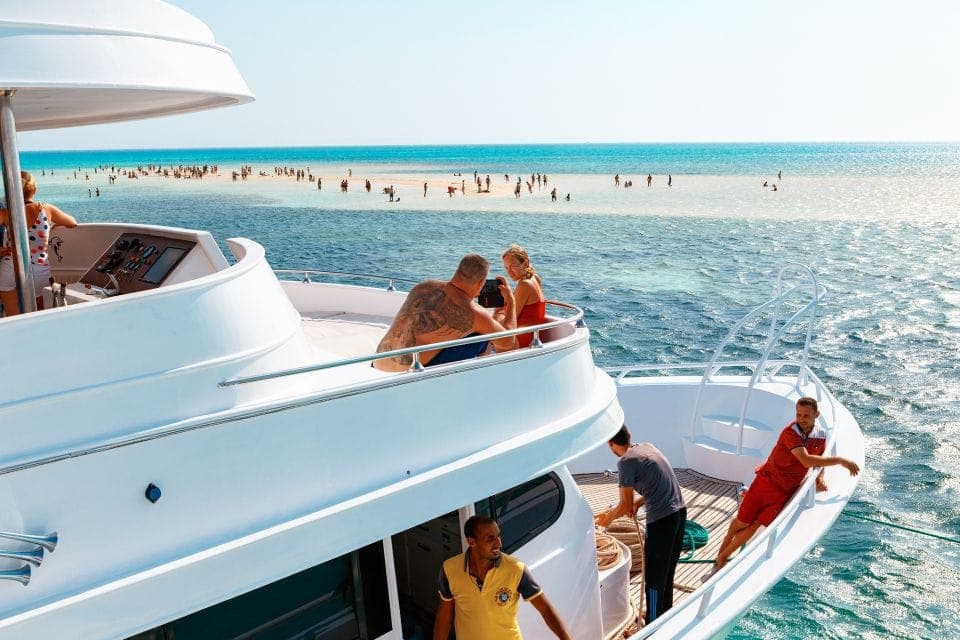 Ain-Sokhna-Yacht2